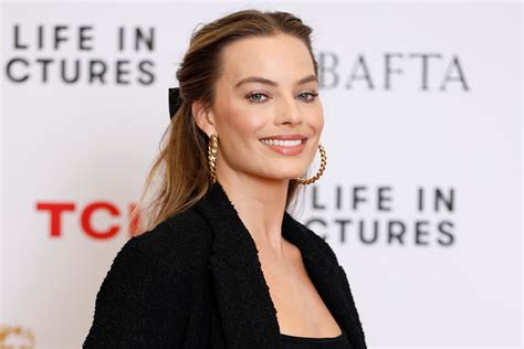 margot robbie wolf of wall street boobs|Margot Robbie Chose to Go Nude in Wolf of Wall Street, She Says